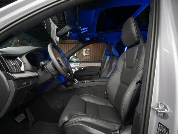 Новый Volvo XC90 II Рестайлинг 2 2026 года, цена 11 250 000 рублей, внедорожник, Автокод Объявления