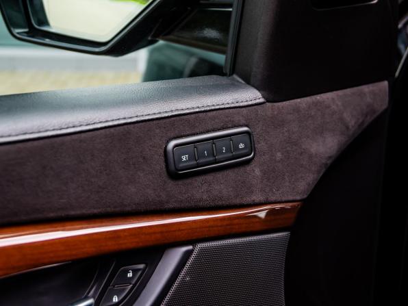 Cadillac Escalade IV с пробегом 2019 года, цена 5 350 000 рублей, 95879 км, внедорожник, Автокод Объявления
