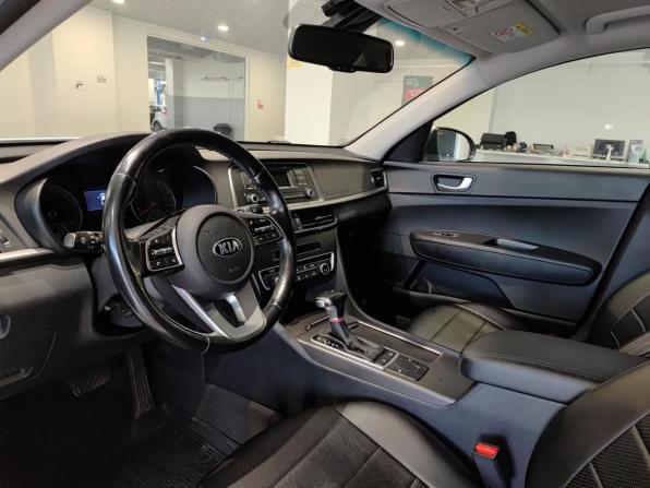 Kia Optima IV Рестайлинг с пробегом 2018 года, цена 1 724 000 рублей, 159699 км, седан, Автокод Объявления