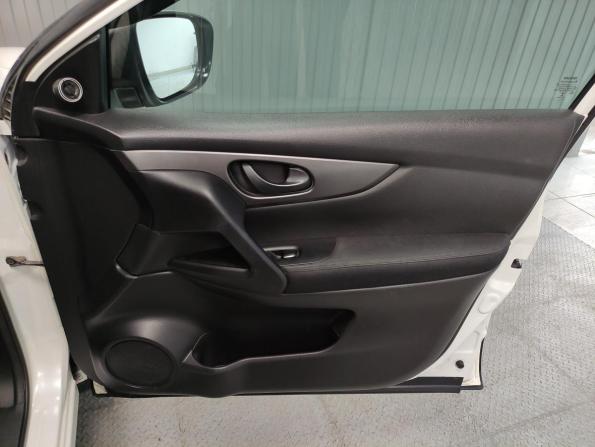 Nissan Qashqai II с пробегом 2014 года, цена 1 257 000 рублей, 196342 км, внедорожник, Автокод Объявления