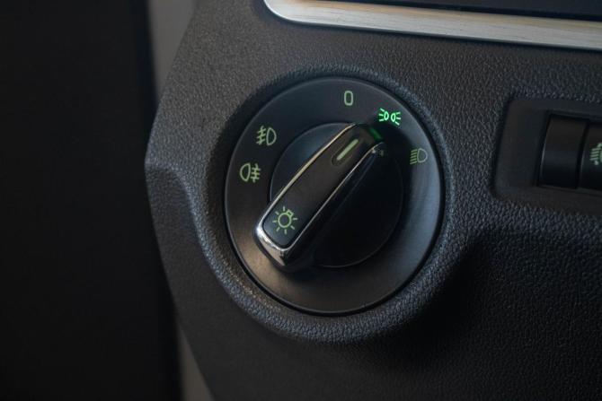 Skoda Rapid I с пробегом 2015 года, цена 1 250 000 рублей, 157500 км, лифтбек, Автокод Объявления