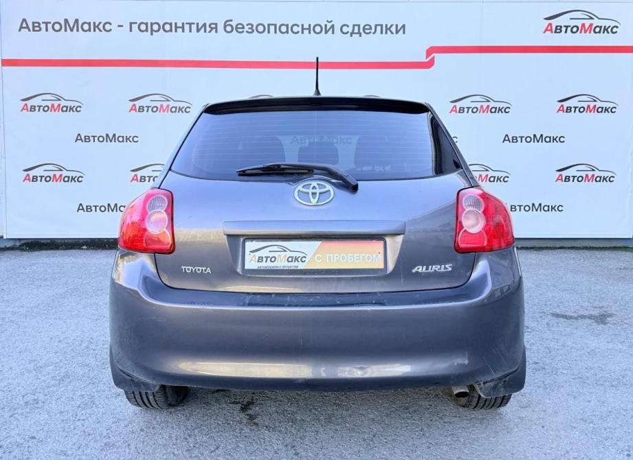 Toyota Auris I Тюмень  - изображение 3