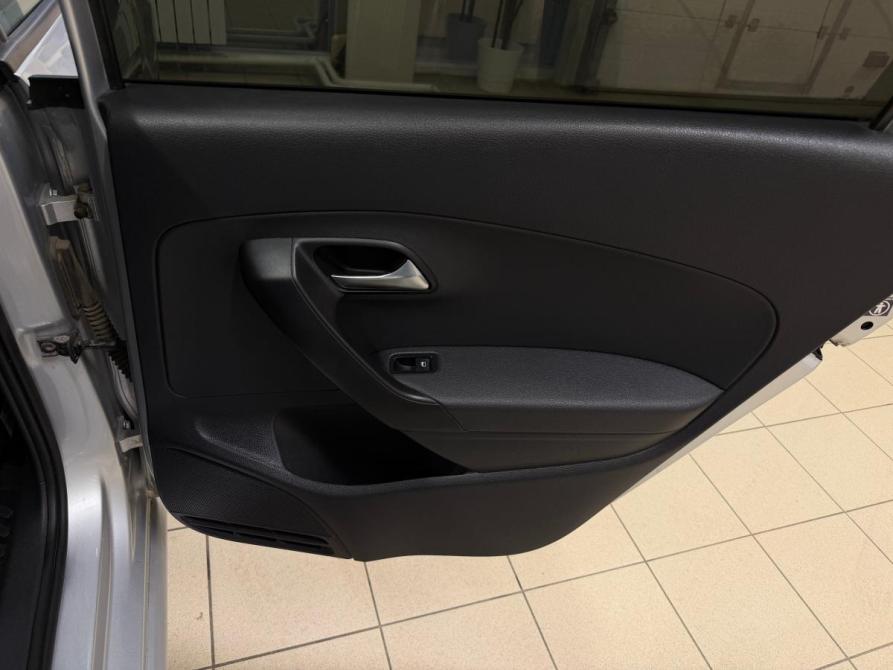 Volkswagen Polo V Волгоград  - изображение 17