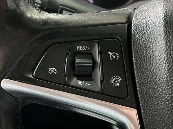 Opel Mokka I с пробегом 2012 года, цена 990 000 рублей, 164294 км, внедорожник, Автокод Объявления