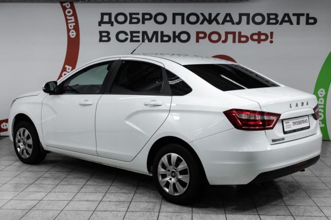 Lada (ВАЗ) Vesta I с пробегом 2021 года, цена 950 000 рублей, 104760 км, седан, Автокод Объявления