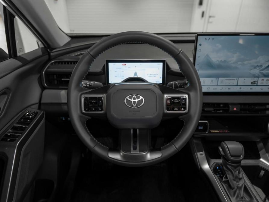 Toyota RAV4 VI (XA60) Москва  - изображение 11