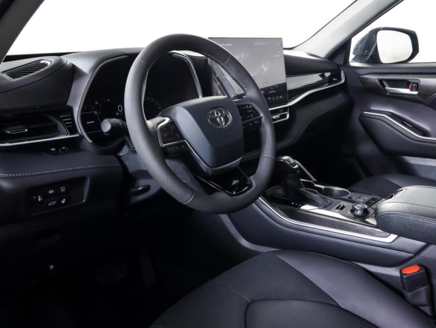 Toyota Highlander IV (XU70) Москва  - изображение 19