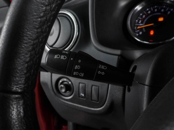 Renault Sandero II с пробегом 2017 года, цена 874 000 рублей, 175146 км, хэтчбек, Автокод Объявления