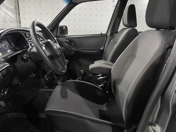 Chevrolet Niva I Рестайлинг с пробегом 2019 года, цена 880 000 рублей, 50272 км, внедорожник, Автокод Объявления