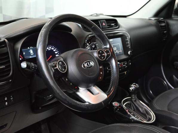 Kia Soul II Рестайлинг с пробегом 2018 года, цена 1 850 000 рублей, 97293 км, хэтчбек, Автокод Объявления