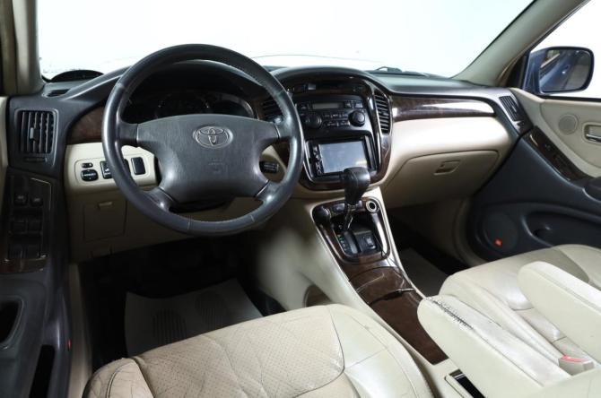 Toyota Highlander I (XU20) с пробегом 2002 года, цена 699 000 рублей, 242946 км, внедорожник, Автокод Объявления