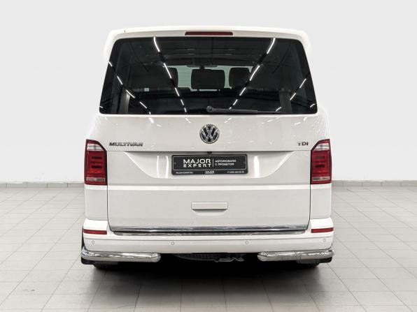 Volkswagen Multivan T6 с пробегом 2015 года, цена 3 630 000 рублей, 108299 км, минивэн, Автокод Объявления