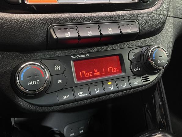 Kia Ceed II с пробегом 2013 года, цена 1 230 000 рублей, 63924 км, хэтчбек, Автокод Объявления