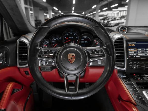 Porsche Cayenne II Рестайлинг (958) с пробегом 2016 года, цена 3 700 000 рублей, 167172 км, внедорожник, Автокод Объявления