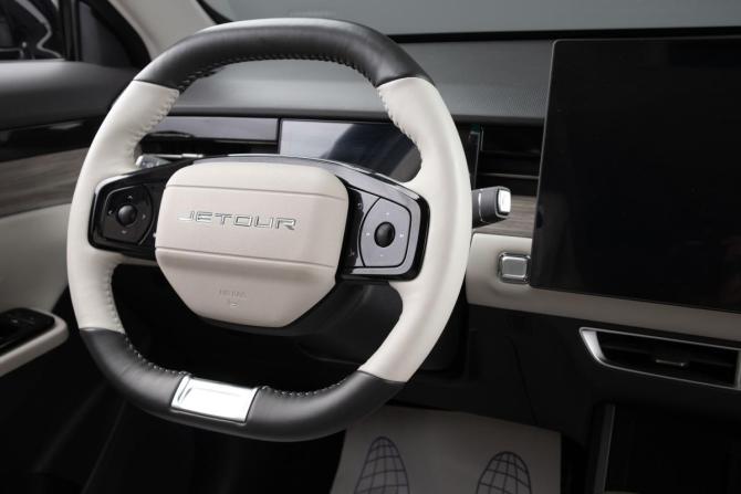 JETOUR DASHING I с пробегом 2024 года, цена 2 179 000 рублей, 45600 км, внедорожник, Автокод Объявления