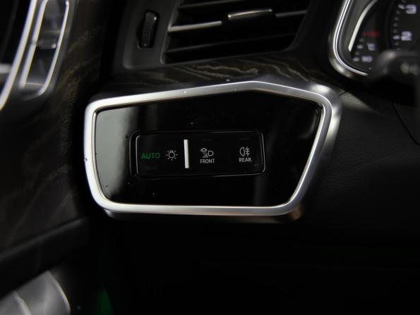 Audi A6 V (C8) с пробегом 2019 года, цена 3 349 000 рублей, 147455 км, седан, Автокод Объявления