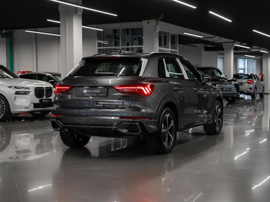 Audi Q3 II (F3) Москва  - изображение 4