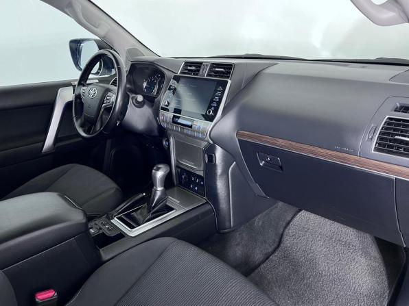 Toyota Land Cruiser Prado 150 Series Рестайлинг 3 с пробегом 2022 года, цена 6 500 000 рублей, 73750 км, внедорожник, Автокод Объявления