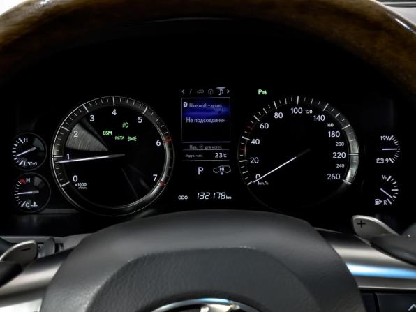 Lexus LX III Рестайлинг 2 с пробегом 2016 года, цена 6 800 000 рублей, 132174 км, внедорожник, Автокод Объявления
