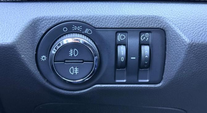 Chevrolet Cruze I с пробегом 2012 года, цена 640 000 рублей, 184910 км, хэтчбек, Автокод Объявления