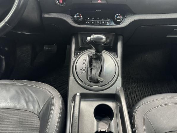 Kia Sportage III с пробегом 2012 года, цена 1 399 000 рублей, 158191 км, внедорожник, Автокод Объявления
