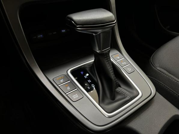 Hyundai Creta II с пробегом 2022 года, цена 2 380 000 рублей, 27735 км, внедорожник, Автокод Объявления