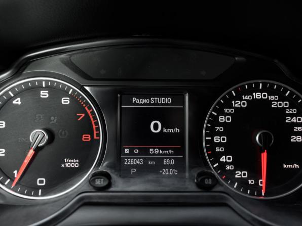 Audi Q5 I (8R) Рестайлинг с пробегом 2012 года, цена 1 990 000 рублей, 226043 км, внедорожник, Автокод Объявления