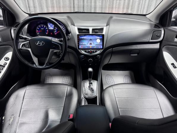 Hyundai Solaris I с пробегом 2012 года, цена 970 000 рублей, 123868 км, седан, Автокод Объявления