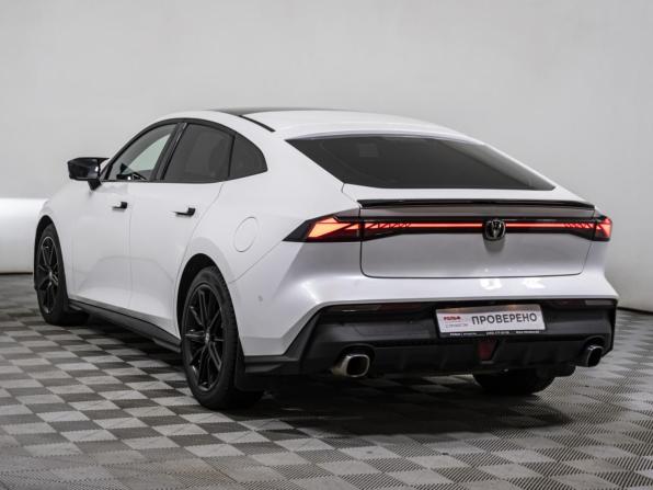 Changan UNI-V I с пробегом 2023 года, цена 2 150 000 рублей, 60110 км, лифтбек, Автокод Объявления