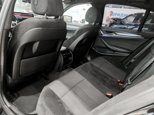BMW 5 серии VII (G30/G31/G38) Рестайлинг с пробегом 2021 года, цена 4 300 000 рублей, 155384 км, седан, Автокод Объявления