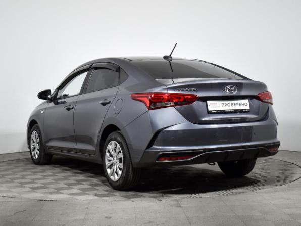 Hyundai Solaris II Рестайлинг с пробегом 2021 года, цена 1 655 000 рублей, 19500 км, седан, Автокод Объявления