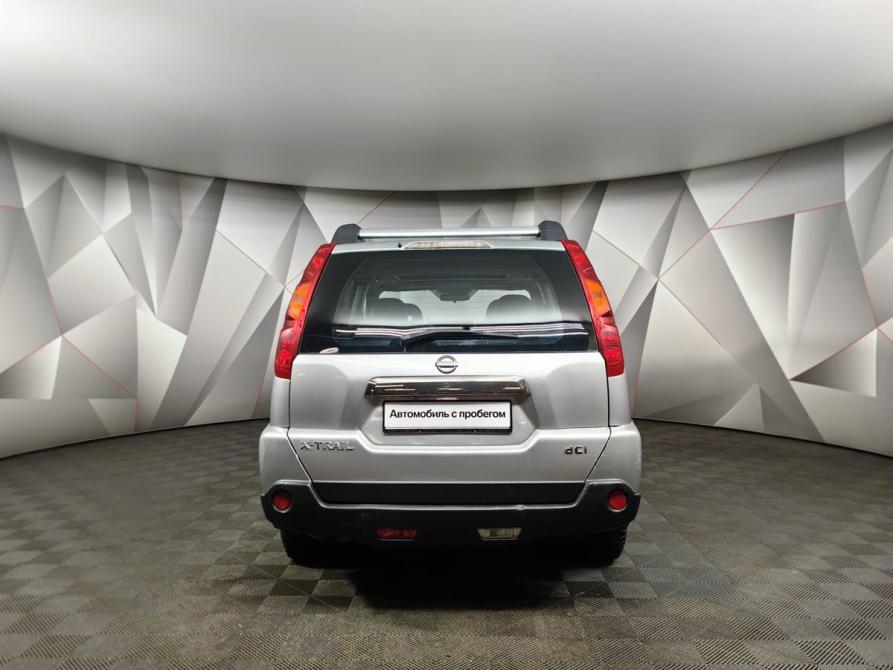 Nissan X-Trail II Москва  - изображение 8