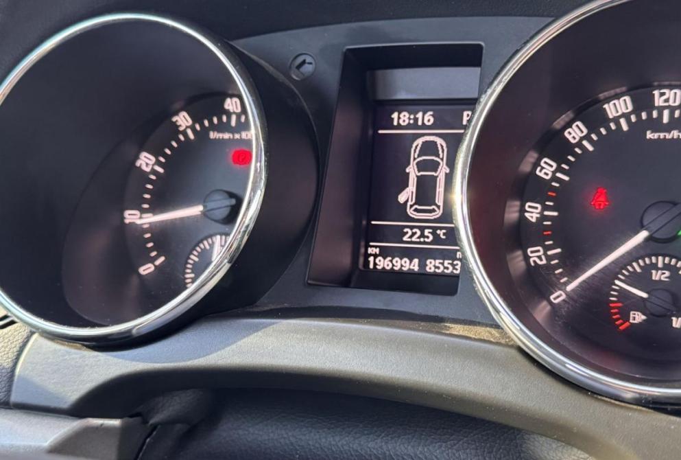 Skoda Yeti I Рестайлинг Владимир  - изображение 9