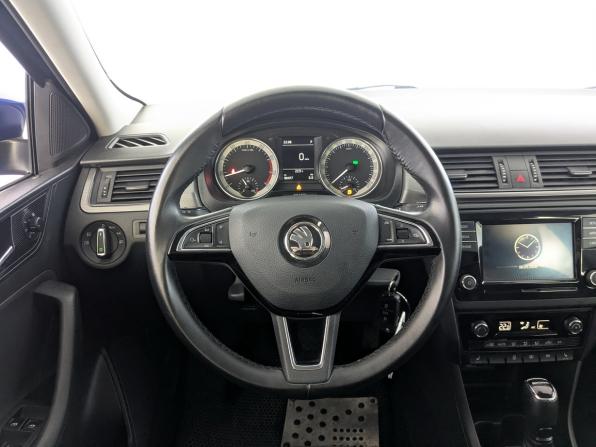 Skoda Rapid I Рестайлинг с пробегом 2019 года, цена 1 425 000 рублей, 90476 км, лифтбек, Автокод Объявления