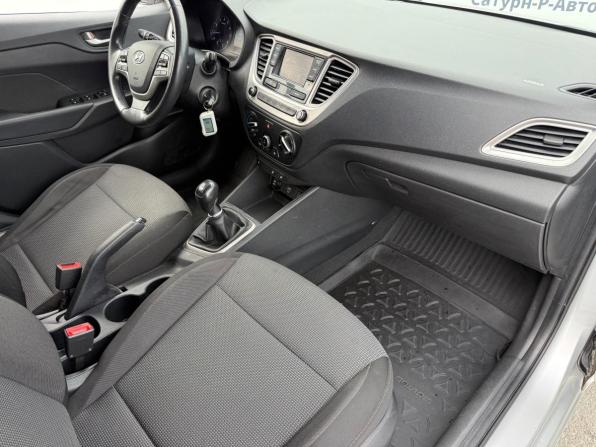 Hyundai Solaris II с пробегом 2019 года, цена 1 230 000 рублей, 112000 км, седан, Автокод Объявления