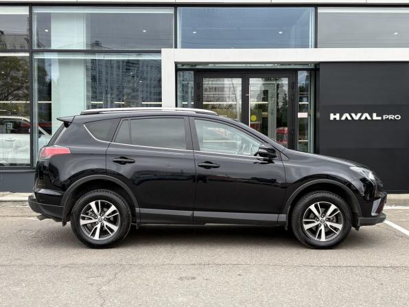 Toyota RAV4 IV (XA40) Рестайлинг с пробегом 2017 года, цена 1 739 000 рублей, 219641 км, внедорожник, Автокод Объявления