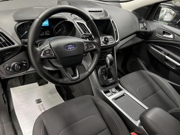 Ford Kuga II Рестайлинг с пробегом 2017 года, цена 1 520 000 рублей, 162575 км, внедорожник, Автокод Объявления