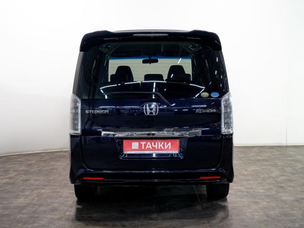 Honda Stepwgn IV Рестайлинг с пробегом 2014 года, цена 1 650 000 рублей, 158200 км, минивэн, Автокод Объявления