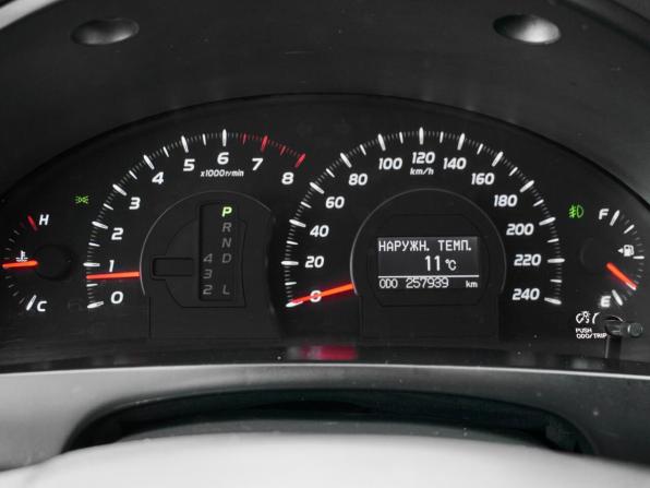 Toyota Camry VI (XV40) Рестайлинг с пробегом 2011 года, цена 1 300 000 рублей, 257939 км, седан, Автокод Объявления