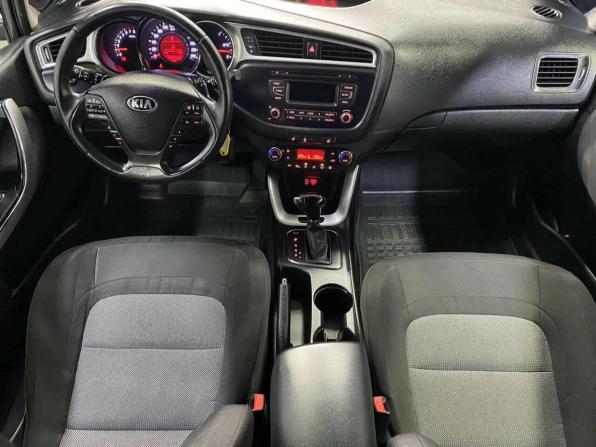 Kia Ceed II Рестайлинг с пробегом 2018 года, цена 900 000 рублей, 146870 км, хэтчбек, Автокод Объявления