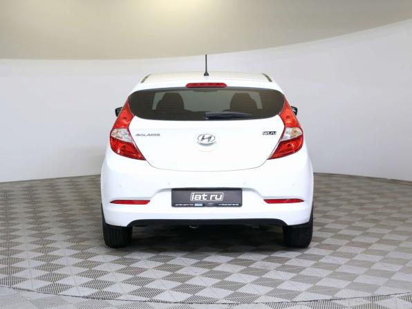 Hyundai Solaris I Рестайлинг с пробегом 2016 года, цена 799 000 рублей, 114176 км, хэтчбек, Автокод Объявления