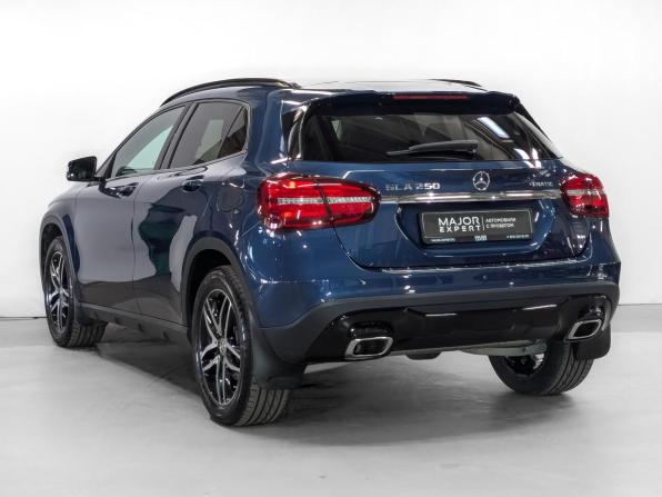 Mercedes-Benz GLA I (X156) Рестайлинг с пробегом 2019 года, цена 3 750 000 рублей, 17042 км, внедорожник, Автокод Объявления