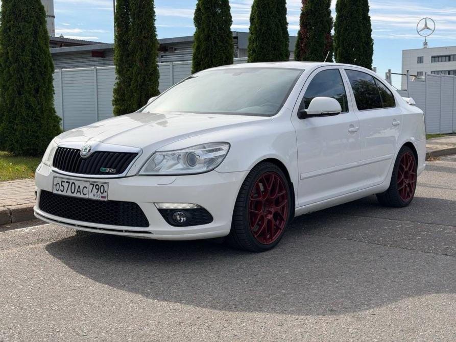 Skoda Octavia RS II Рестайлинг Москва  - изображение 1