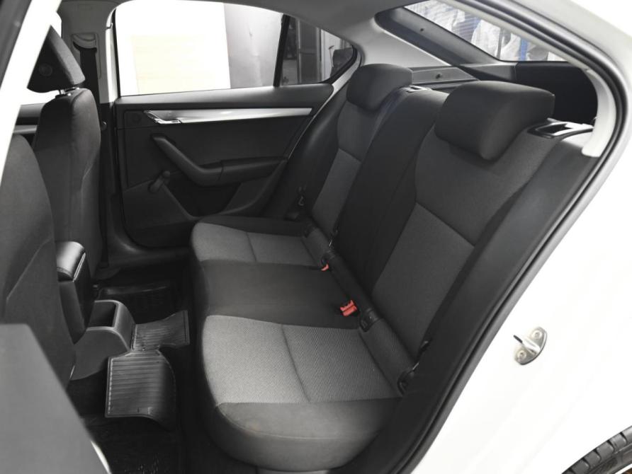 Skoda Octavia III (A7) Ставрополь  - изображение 9