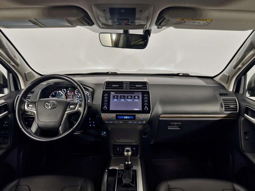 Toyota Land Cruiser Prado 150 Series Рестайлинг 3 Санкт-Петербург  - изображение 13