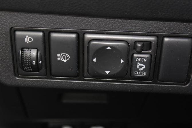 Nissan Tiida I Рестайлинг с пробегом 2011 года, цена 727 000 рублей, 153085 км, седан, Автокод Объявления