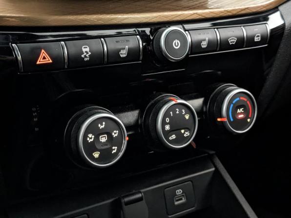 Lada (ВАЗ) Vesta I Рестайлинг (NG) с пробегом 2024 года, цена 1 685 000 рублей, 17150 км, универсал, Автокод Объявления