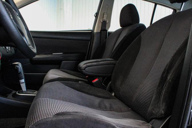 Nissan Tiida I Рестайлинг с пробегом 2010 года, цена 599 000 рублей, 182195 км, хэтчбек, Автокод Объявления