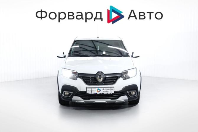 Renault Logan II Рестайлинг с пробегом 2019 года, цена 750 000 рублей, 150000 км, седан, Автокод Объявления