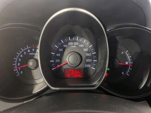 Kia Rio III Рестайлинг с пробегом 2015 года, цена 669 000 рублей, 116378 км, седан, Автокод Объявления